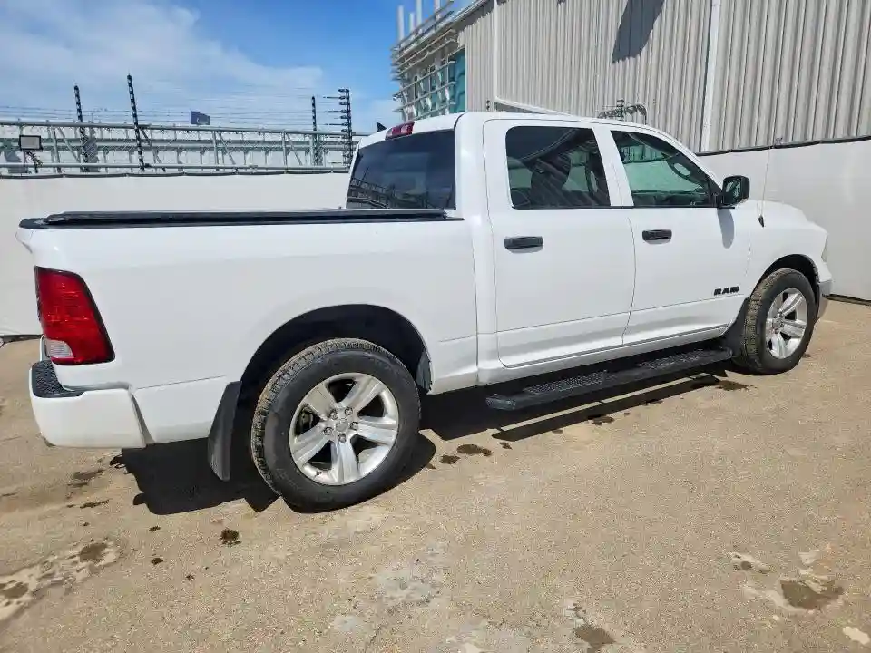 1C6RR7KG9MS518805 2021 RAM 1500-2