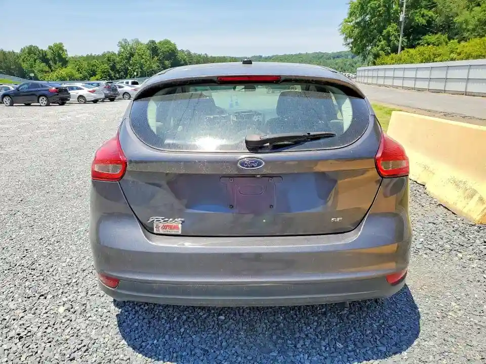 1FADP3K21JL326991 2018 FORD FOCUS-5