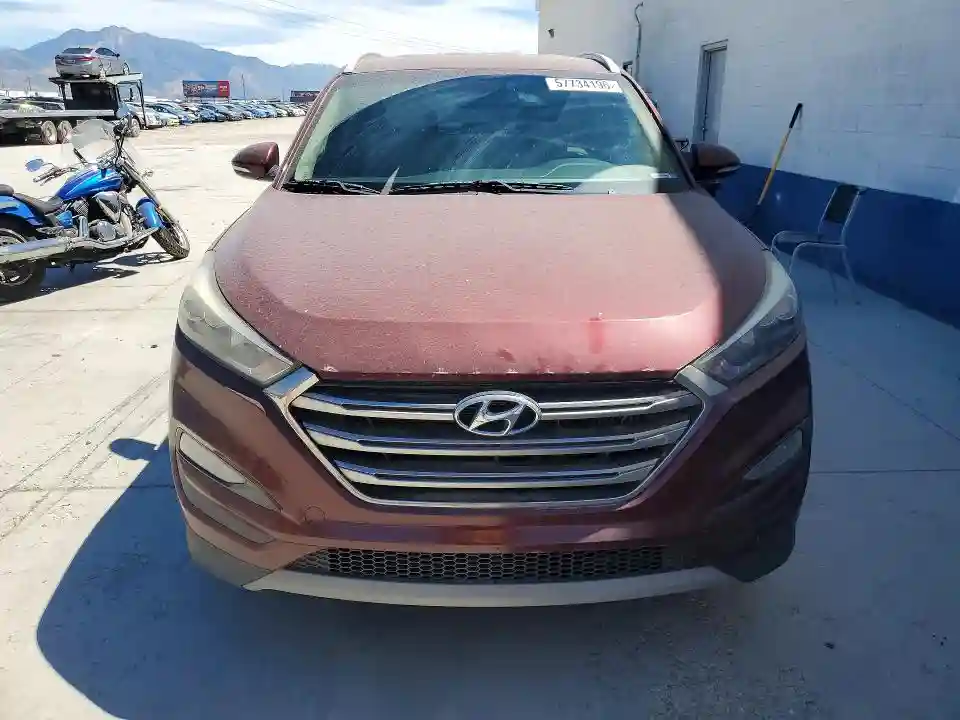 KM8J3CA23HU475221 2017 HYUNDAI TUCSON-4