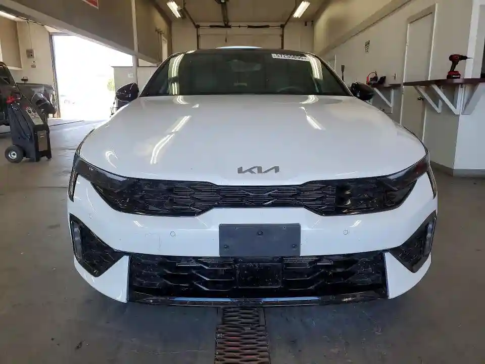 KNAG64J73S5333702 2025 KIA K5-4