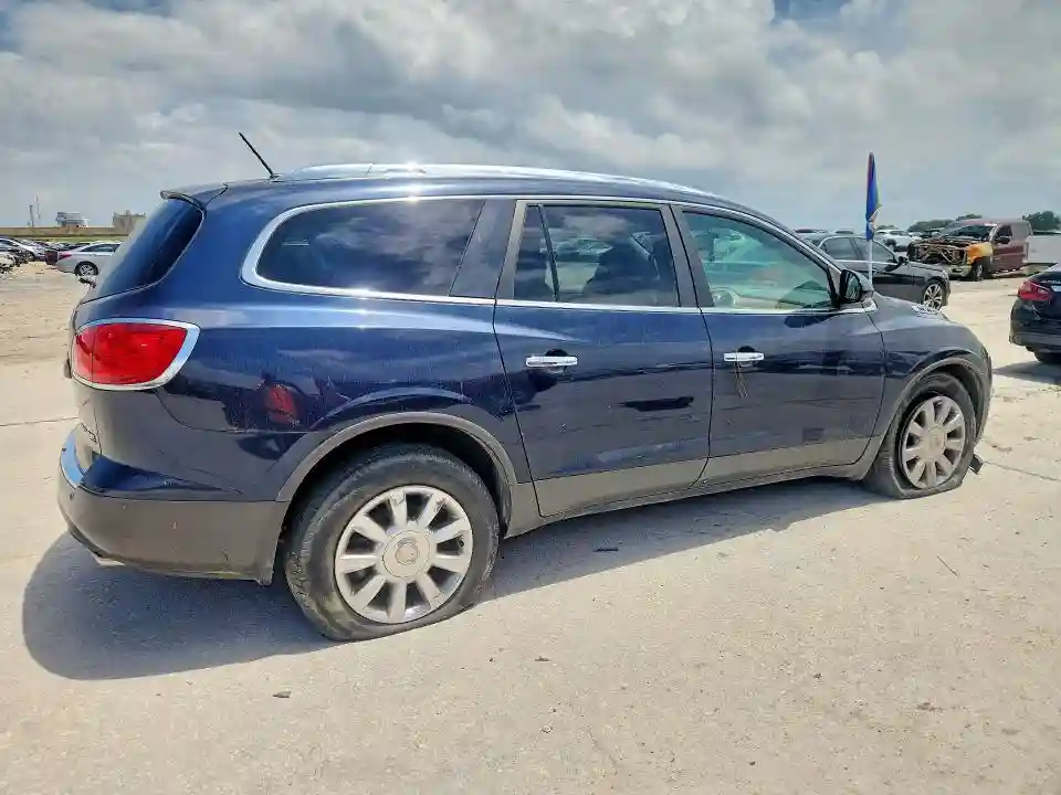 5GAKVDEDXCJ289837 2012 BUICK ENCLAVE-2
