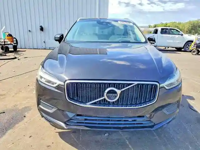 YV4A22RK1J1027568 2018 VOLVO XC60-4