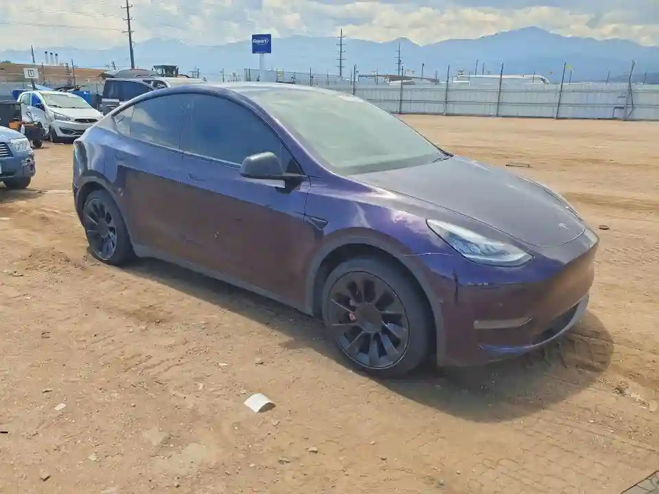 5YJYGDEE0MF088131 2021 TESLA MODEL Y-3