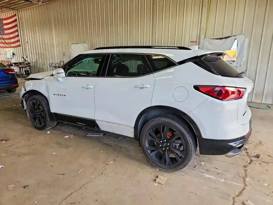 3GNKBJRS5KS638549 2019 CHEVROLET BLAZER-1