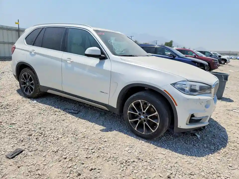 5UXKR0C55H0V65067 2017 BMW X5-3