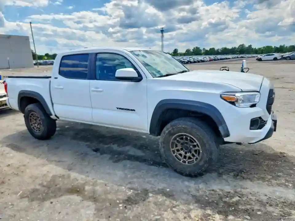 3TYCZ5AN3PT138282 2023 TOYOTA TACOMA-3