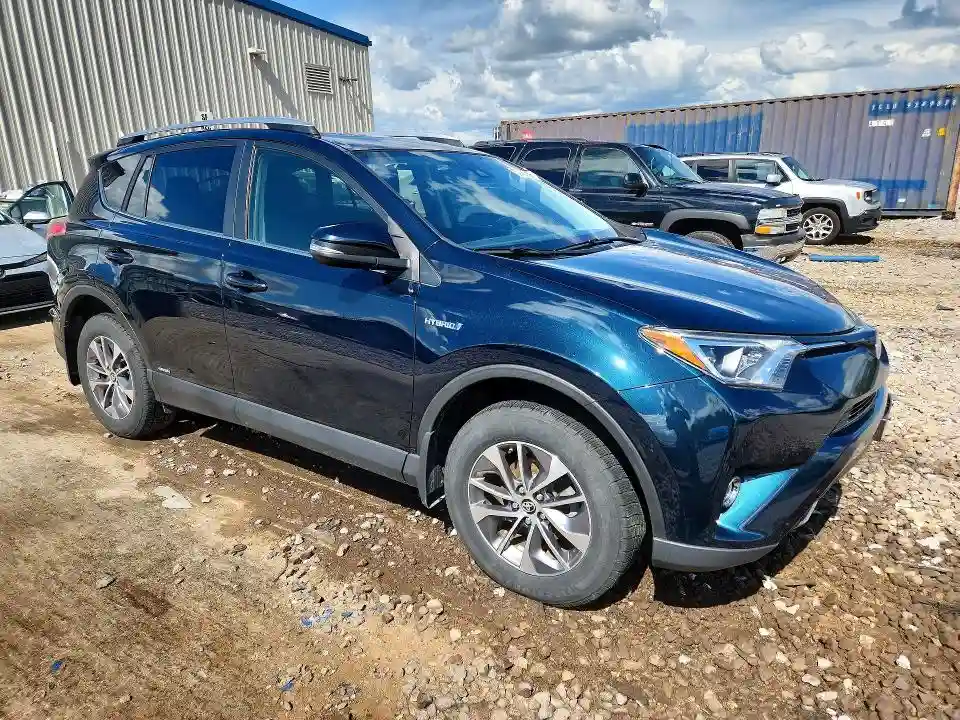 JTMRJREV9HD126228 2017 TOYOTA RAV4-3