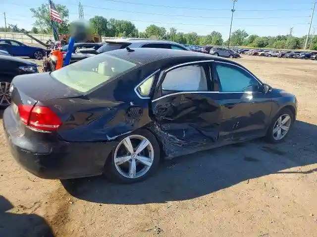 1VWAS7A3XFC082534 2015 VOLKSWAGEN PASSAT-2