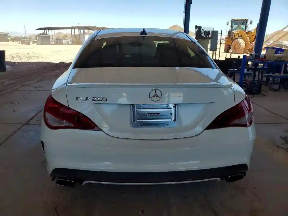 WDDSJ4EB7FN187830 2015 MERCEDES-BENZ CLA-CLASS-5