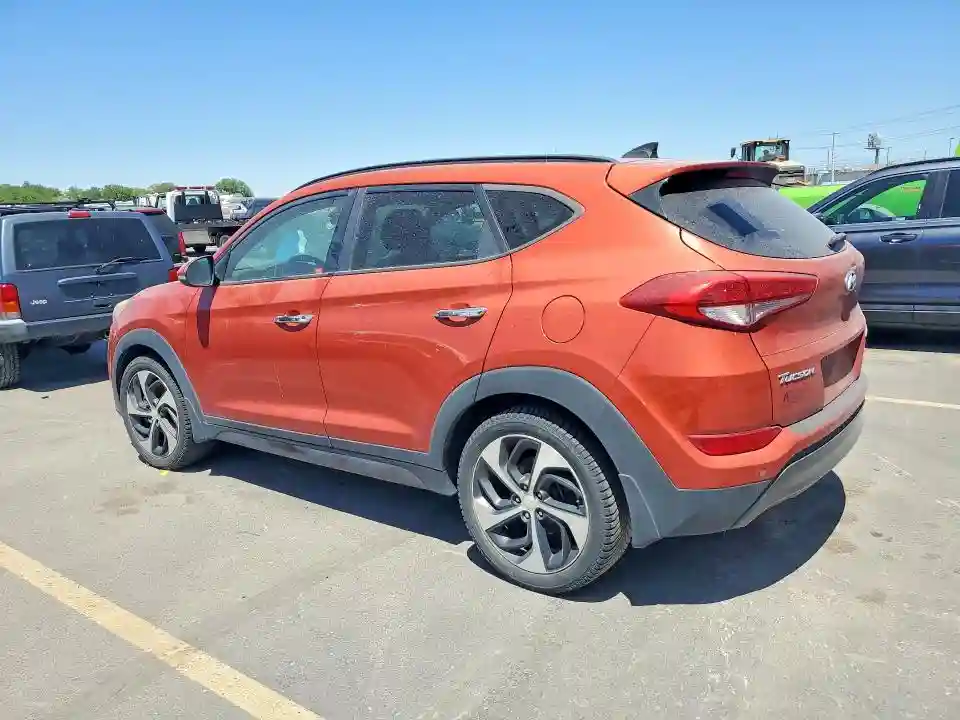 KM8J3CA27GU108708 2016 HYUNDAI TUCSON-1
