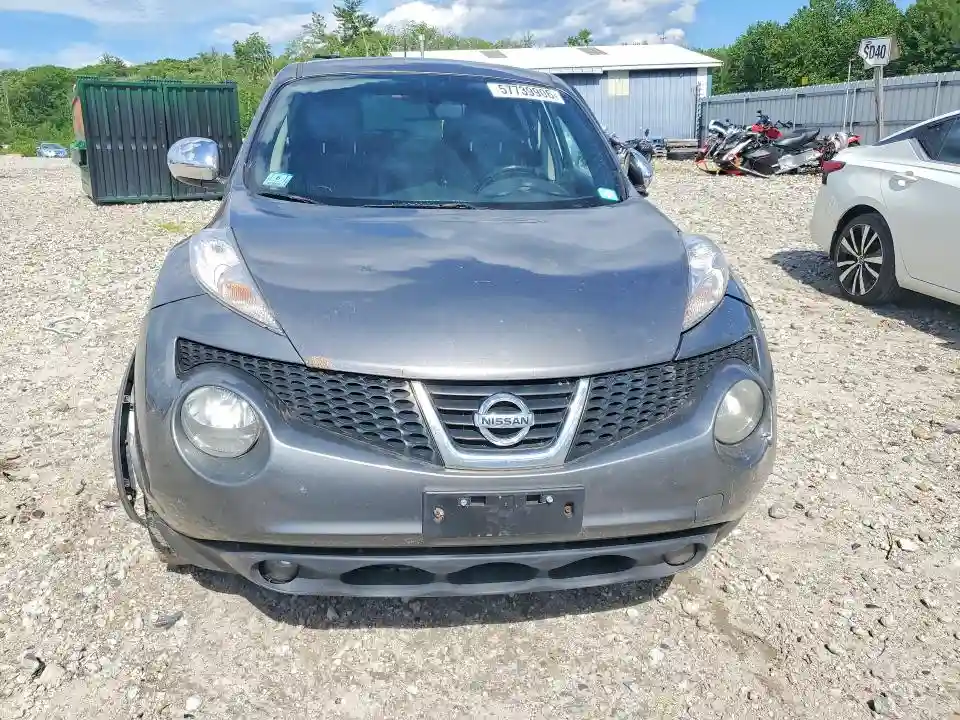 JN8AF5MV6DT215302 2013 NISSAN JUKE-4