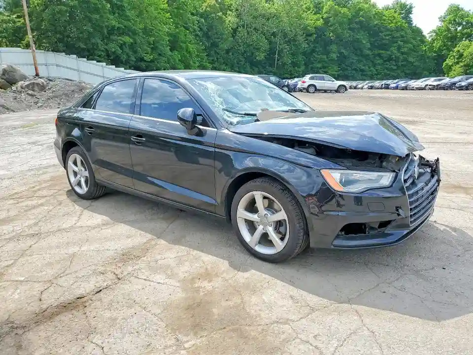 WAUBFGFF9F1069202 2015 AUDI A3-3