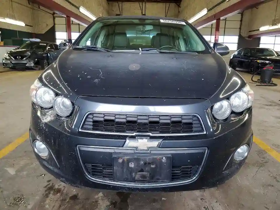 1G1JE5SBXF4197223 2015 CHEVROLET SONIC-4