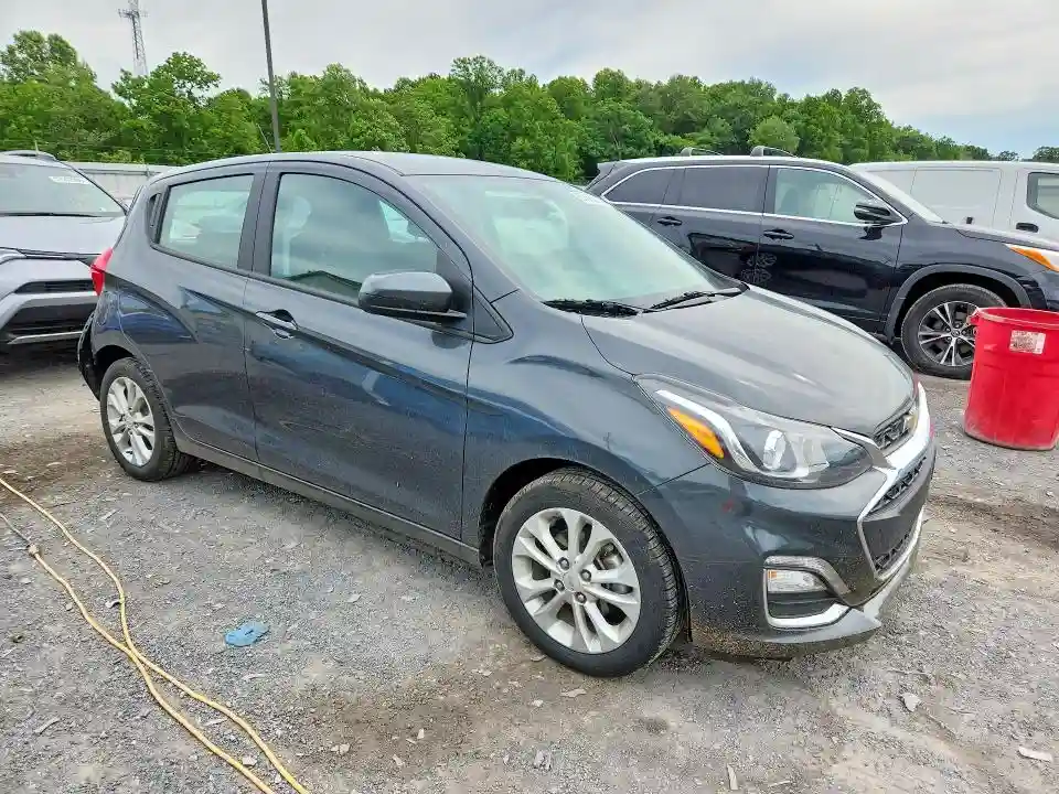 KL8CD6SA8LC461887 2020 CHEVROLET SPARK-3