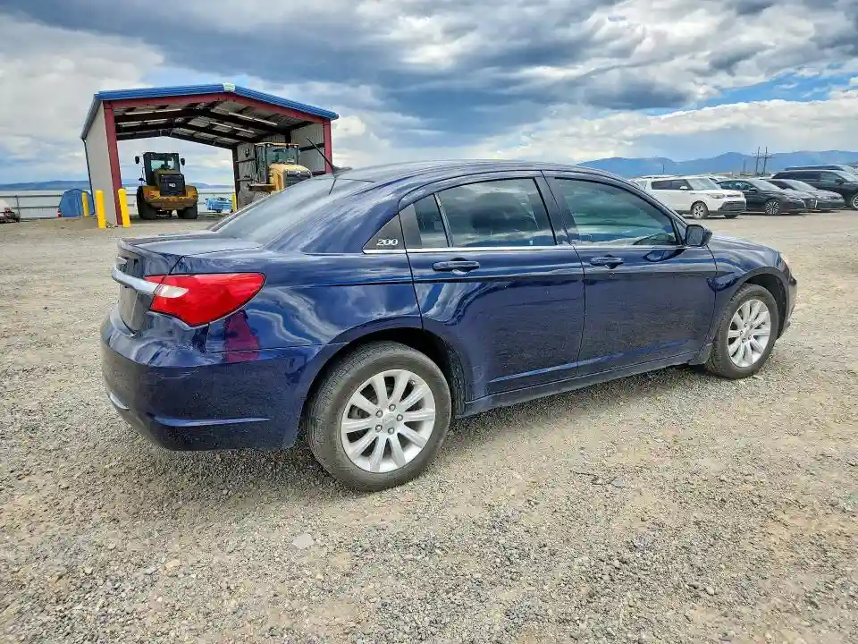1C3CCBBB5DN612657 2013 CHRYSLER 200-2