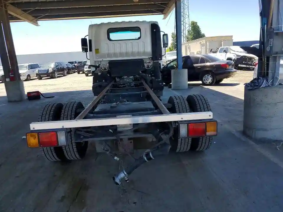 JALC4W168A7001704 2010 ISUZU NPR-5