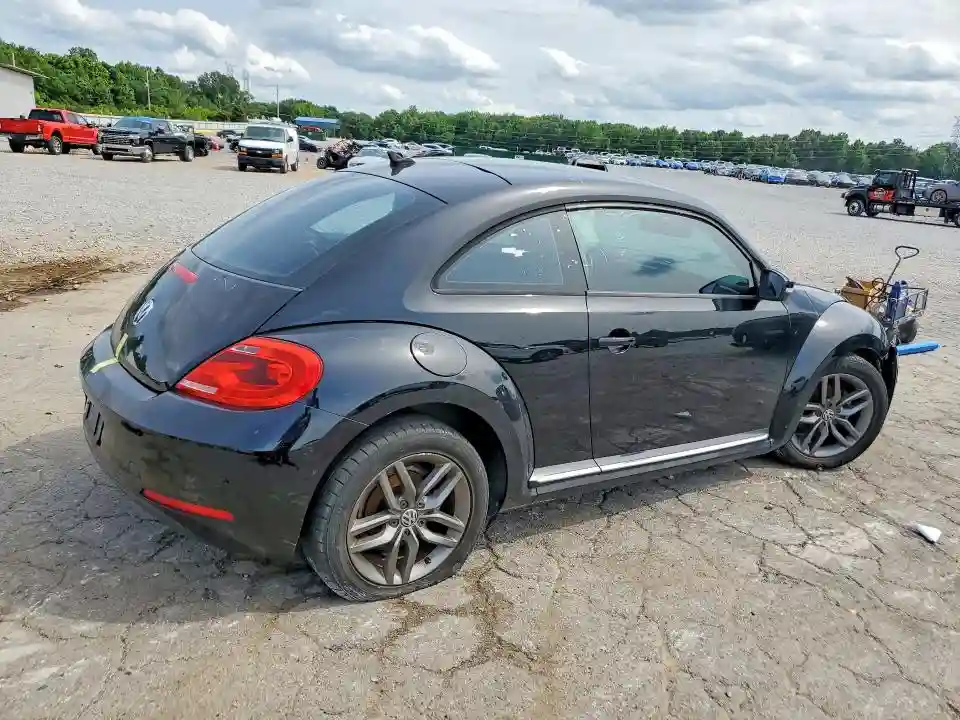3VWJX7AT7EM631685 2014 VOLKSWAGEN BEETLE-2