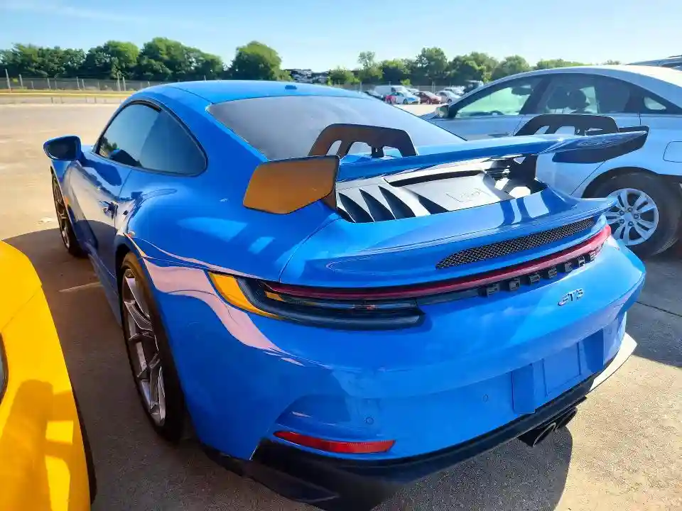 WP0AC2A94NS268310 2022 PORSCHE 911-1