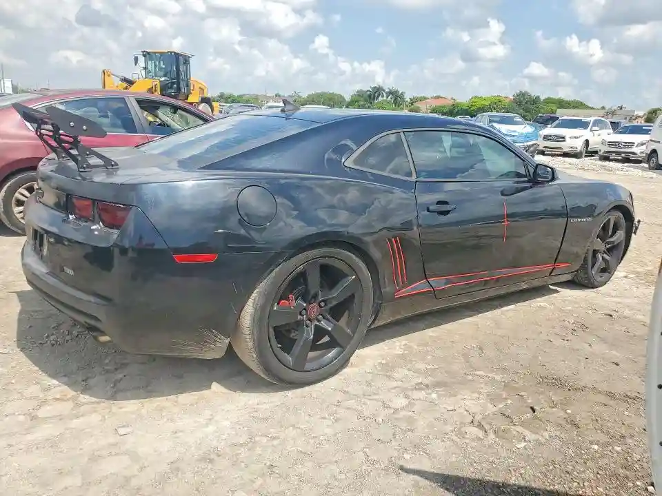 2G1FE1E32C9182789 2012 CHEVROLET CAMARO-2