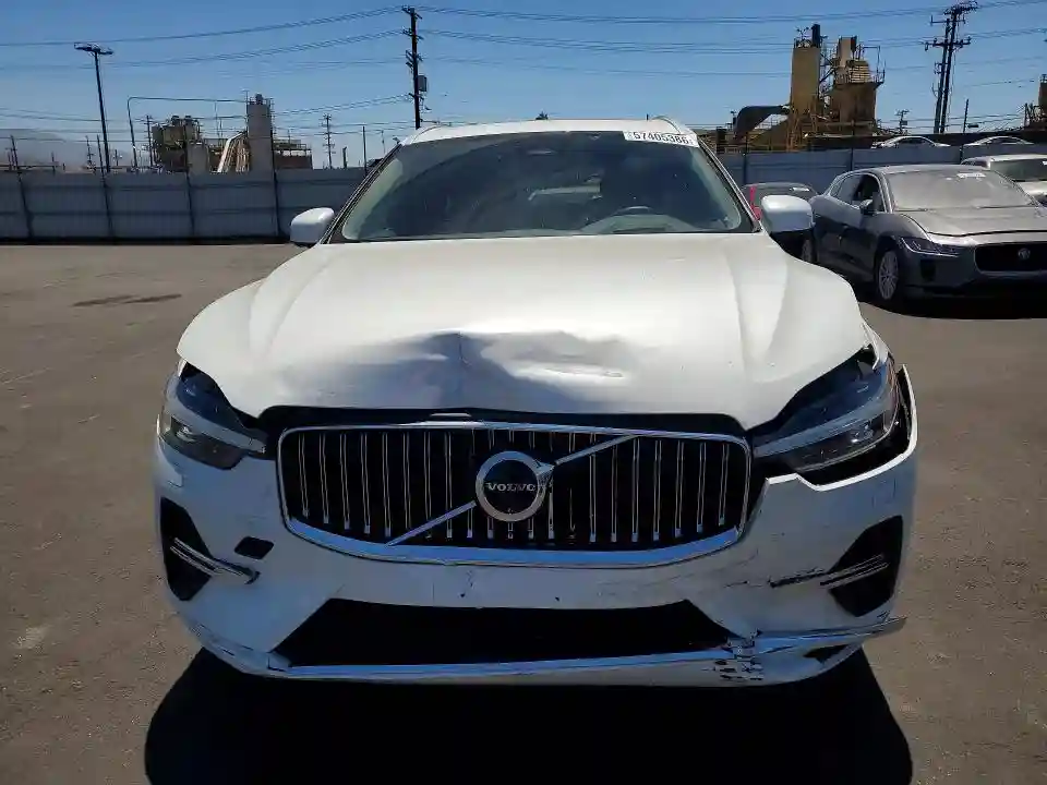 YV4L12DA1P1239521 2023 VOLVO XC60 ULTIM-4
