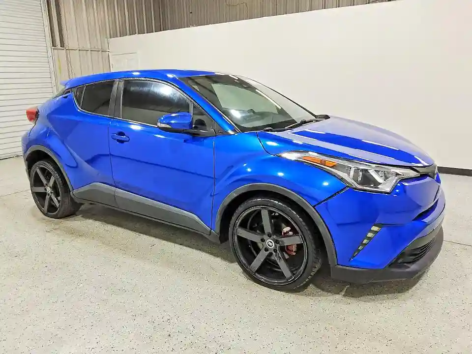 JTNKHMBX1J1000938 2018 TOYOTA C-HR-3