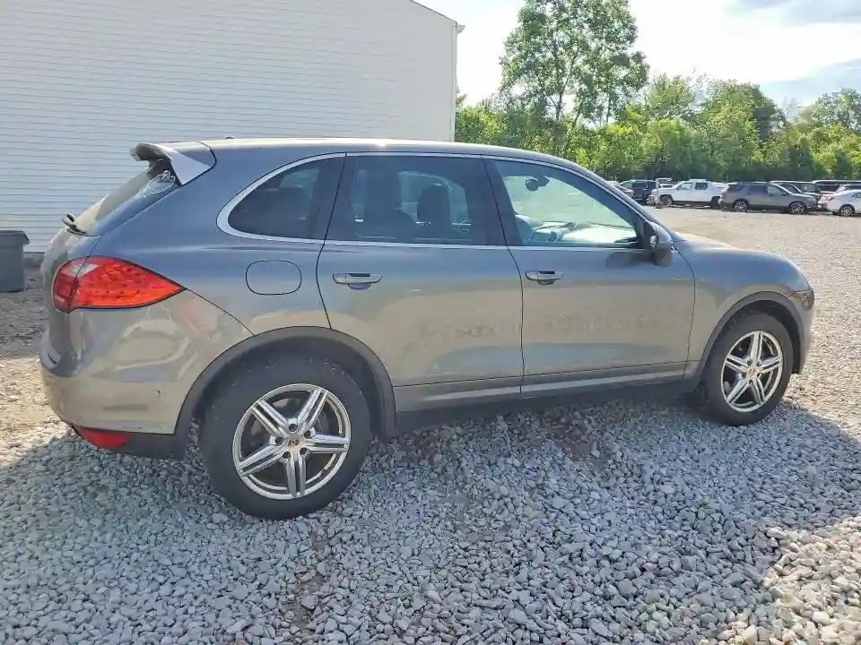 WP1AA2A27ELA94704 2014 PORSCHE CAYENNE BA-2