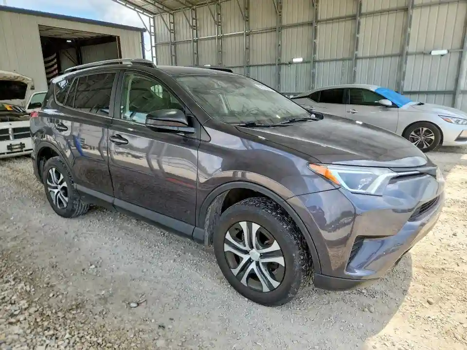 JTMBFREV1HJ136224 2017 TOYOTA RAV4-3