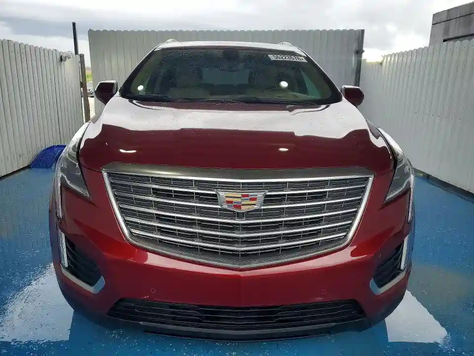 1GYKNFRS4HZ300191 2017 CADILLAC XT5-4