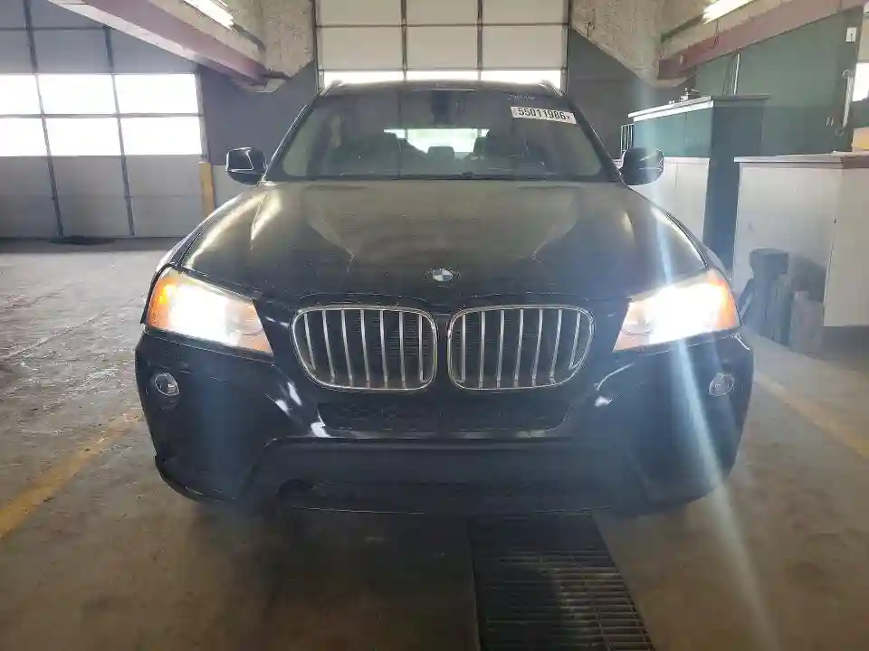5UXWX5C50BL700983 2011 BMW X3-4