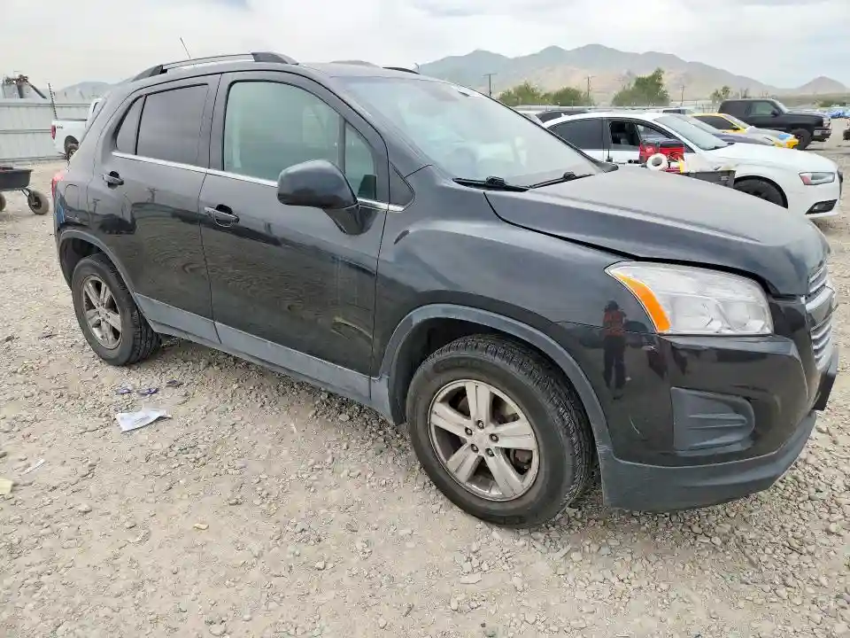 KL7CJPSBXGB713856 2016 CHEVROLET TRAX-3