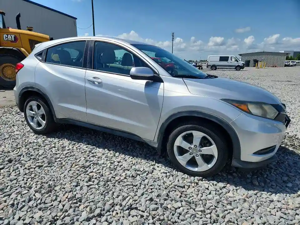 3CZRU5H32GM730954 2016 HONDA HR-V-3