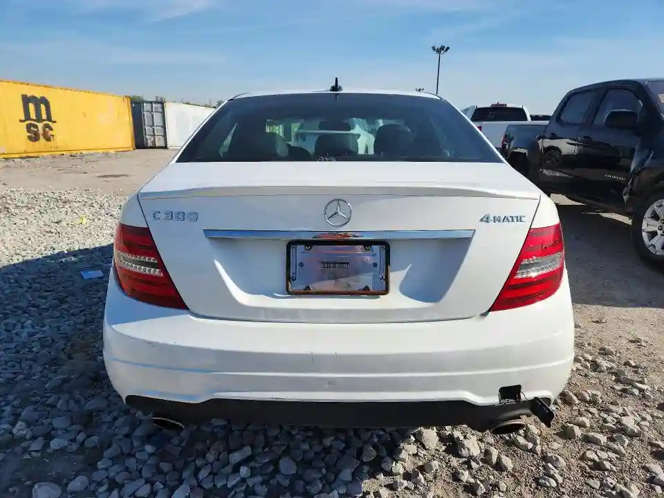 WDDGF8AB6DG118858 2013 MERCEDES-BENZ C-CLASS-5