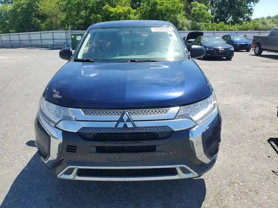 JA4AZ3A32KJ000822 2019 MITSUBISHI OUTLANDER-4