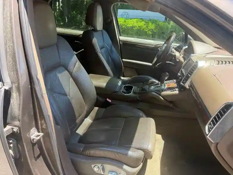 WP1AE2A27CLA91108 2012 PORSCHE CAYENNE-4