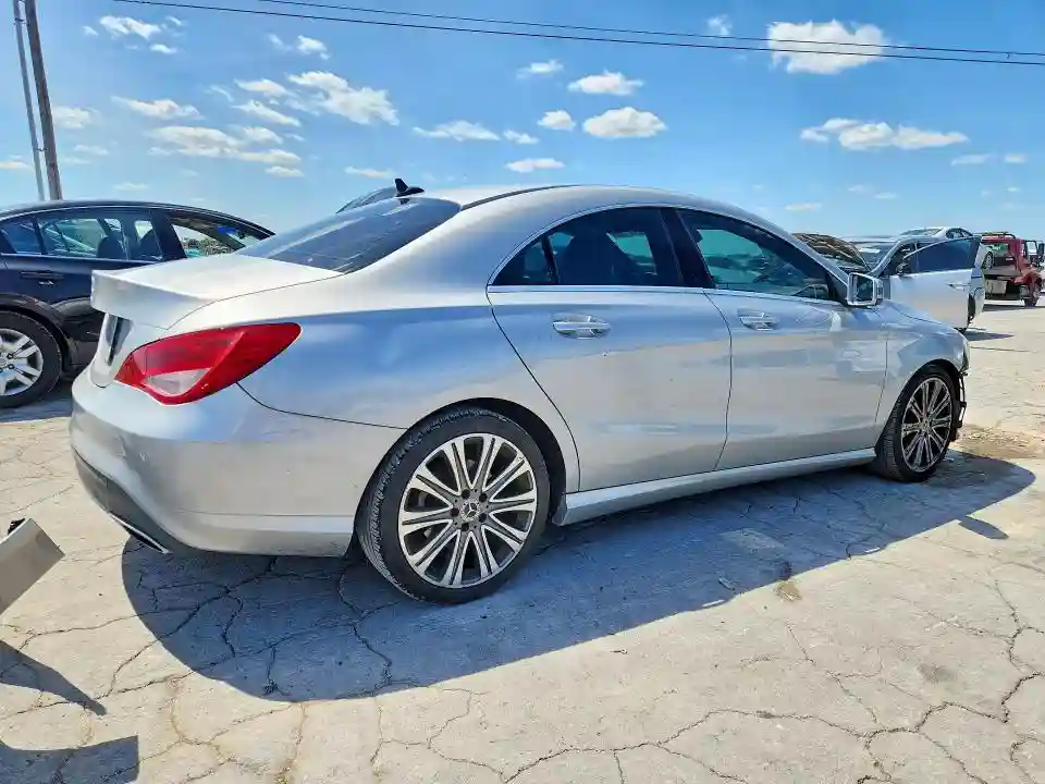 WDDSJ4EB5JN587913 2018 MERCEDES-BENZ CLA-CLASS-2