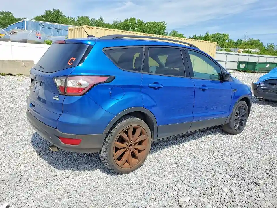 1FMCU0GD8HUE03881 2017 FORD ESCAPE-2