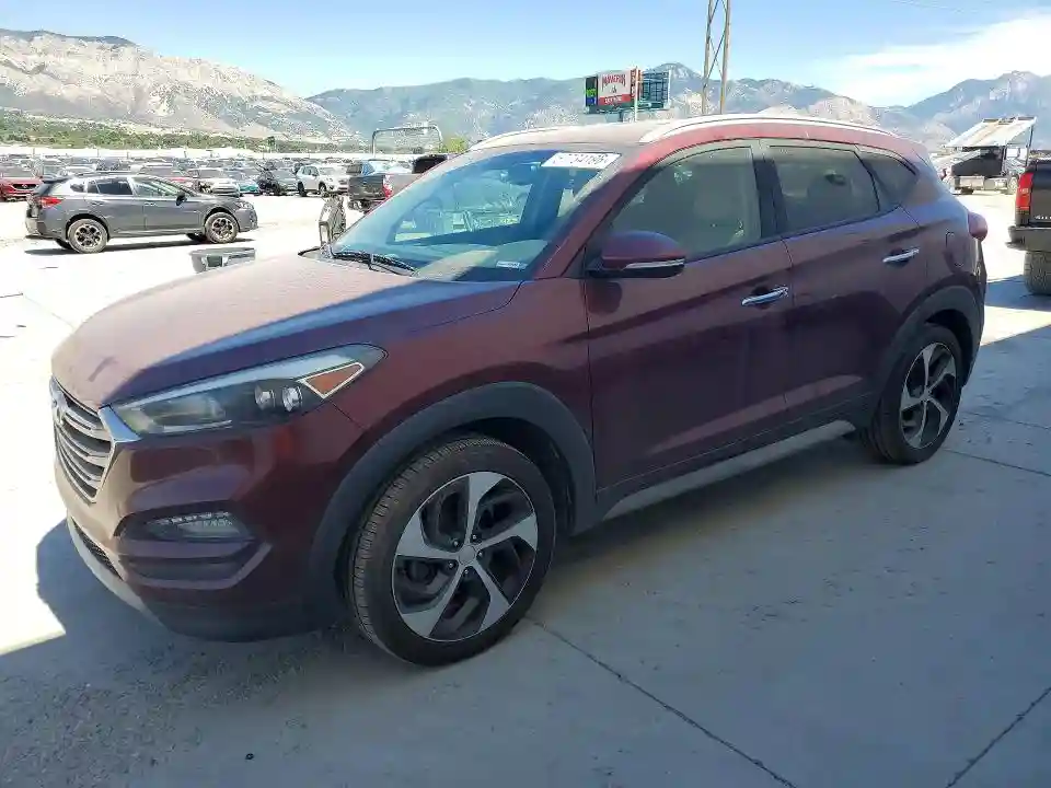 KM8J3CA23HU475221 2017 HYUNDAI TUCSON-0