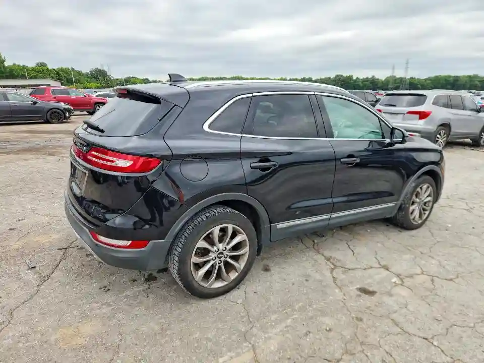 5LMCJ2C9XKUL08524 2019 LINCOLN MKC-2