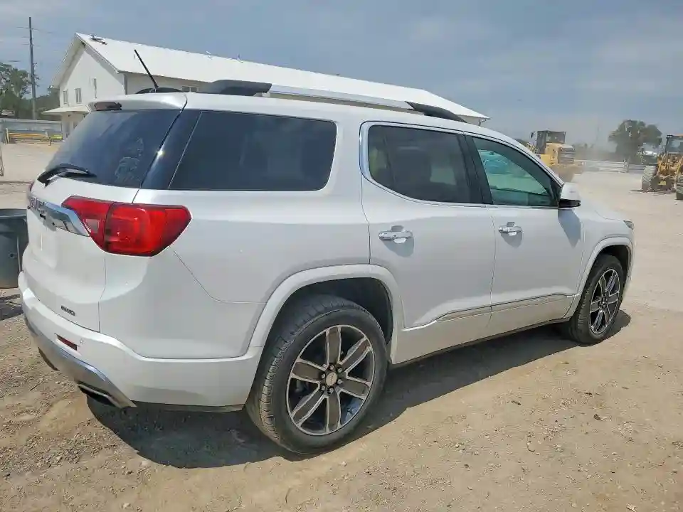 1GKKNXLS7HZ301795 2017 GMC ACADIA DEN-2