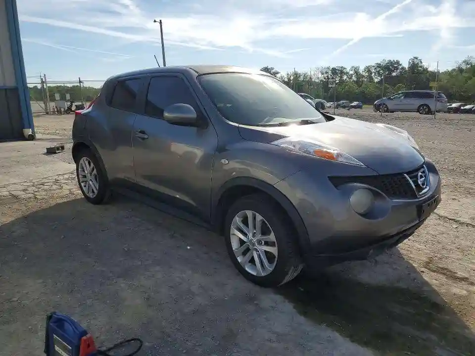 JN8AF5MV0BT017795 2011 NISSAN JUKE-3