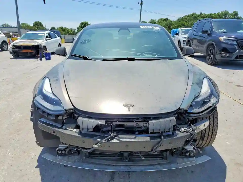 5YJ3E1EA9MF982575 2021 TESLA MODEL 3-4