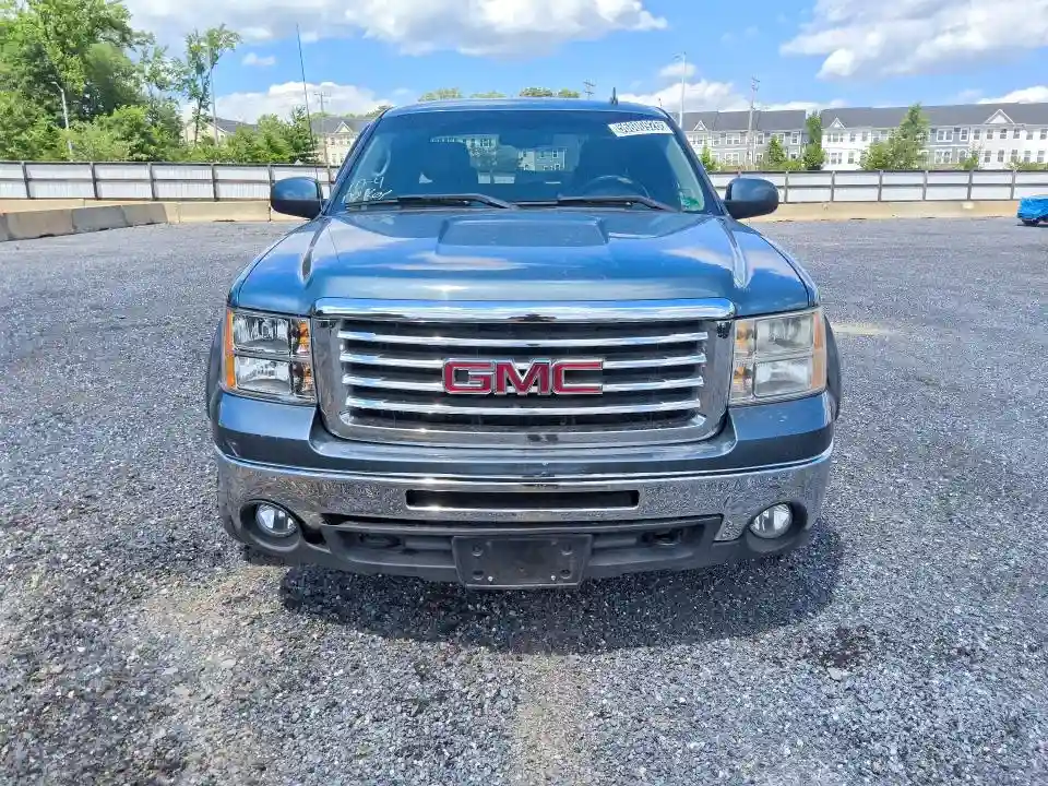 1GTR2WE35BZ370110 2011 GMC SIERRA-4