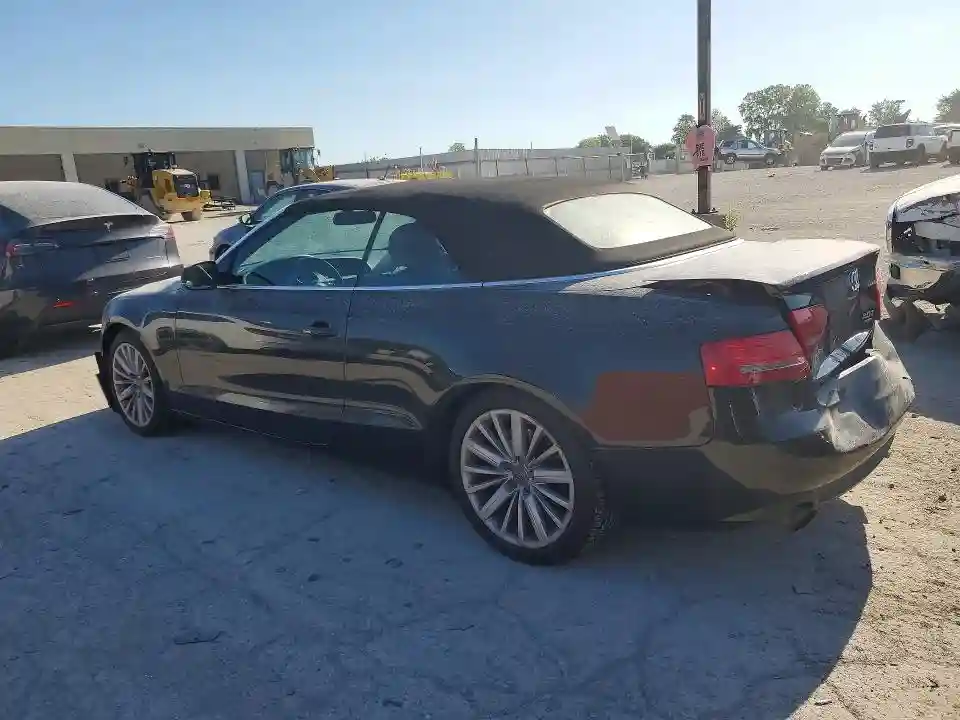 WAULFAFH1AN018992 2010 AUDI A5-1