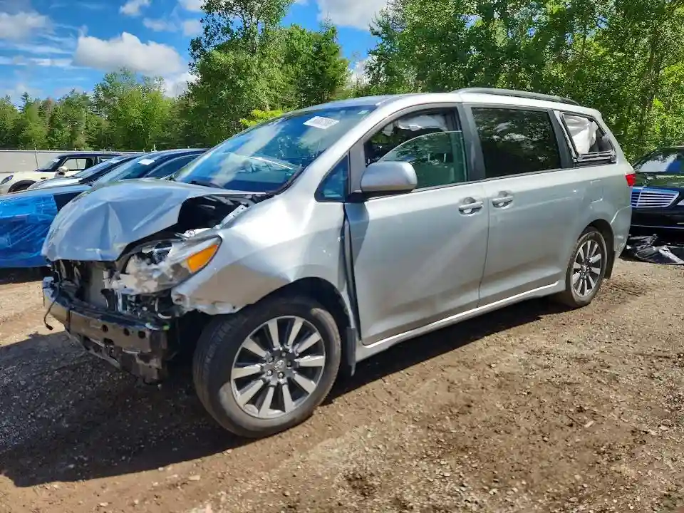 5TDJZ3DC5KS211873 2019 TOYOTA SIENNA-0