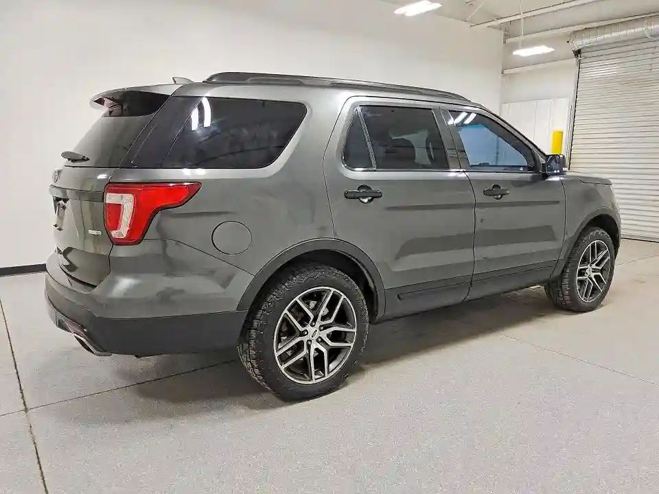 1FM5K8GT4HGA35024 2017 FORD EXPLORER-2