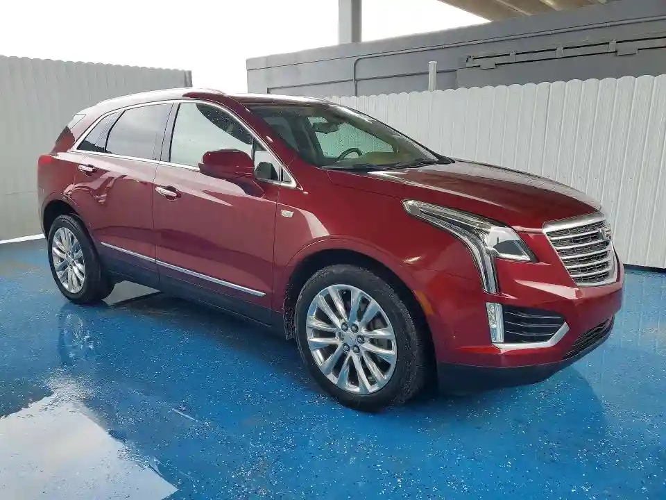 1GYKNFRS4HZ300191 2017 CADILLAC XT5-3