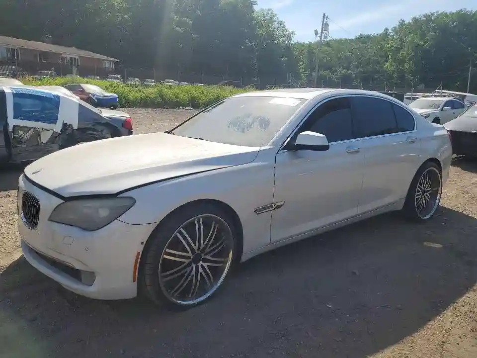 WBAKA8C50BCY37115 2011 BMW 7 SERIES-0