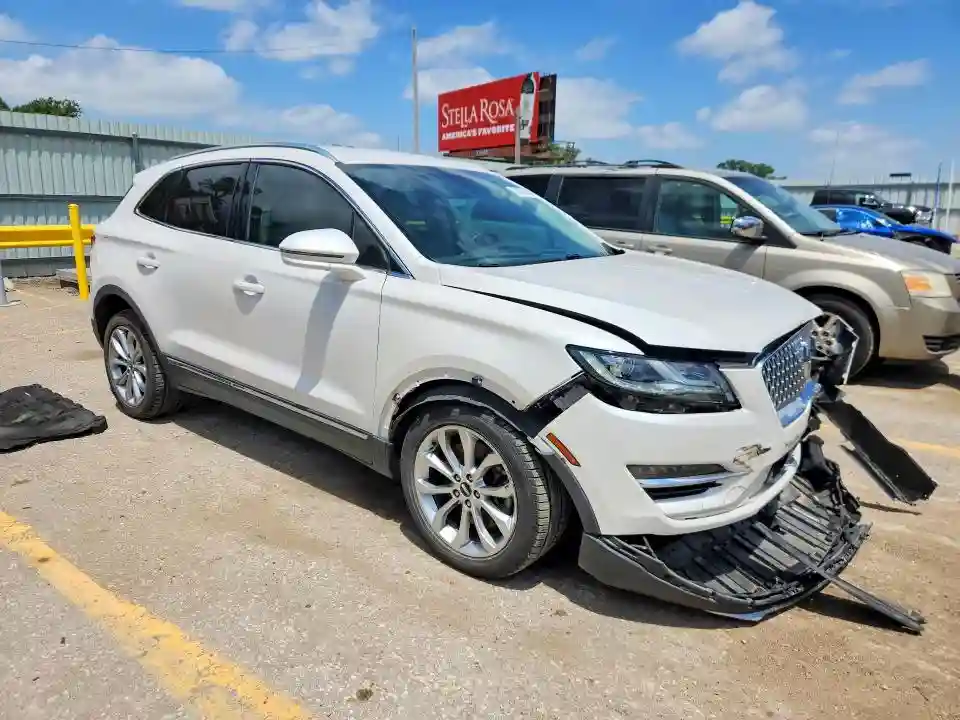 5LMCJ2D99KUL51542 2019 LINCOLN MKC-3