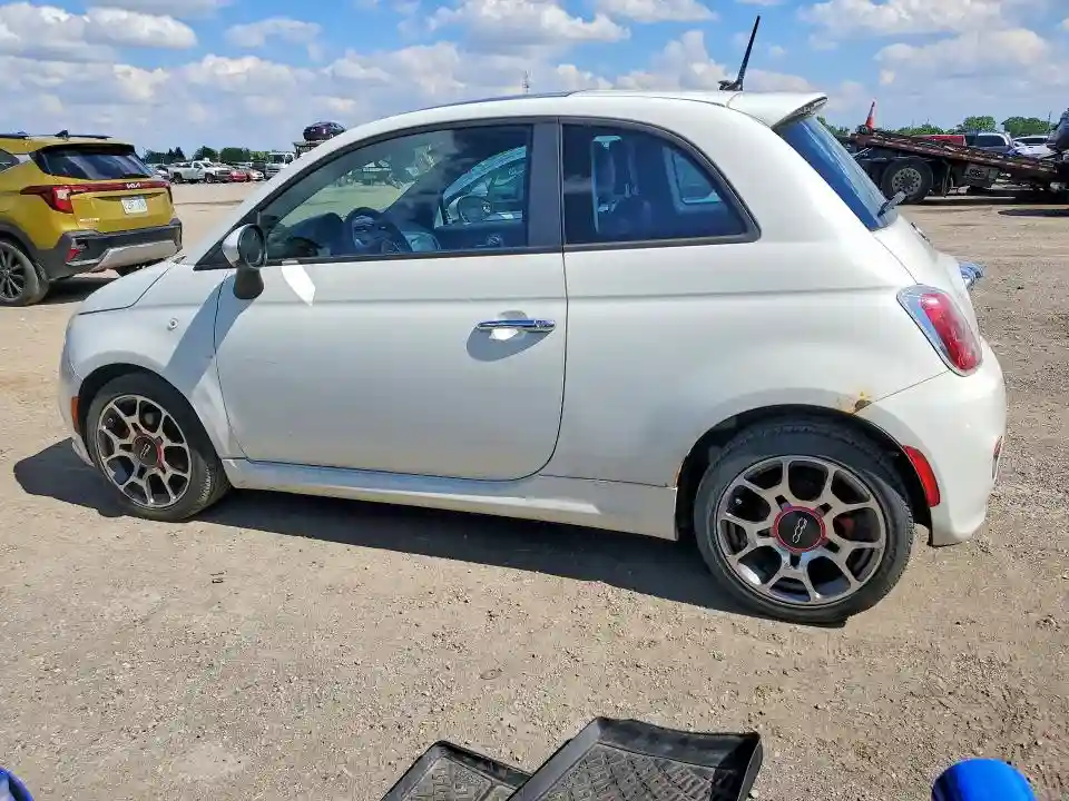 3C3CFFBR9CT107876 2012 FIAT 500-1
