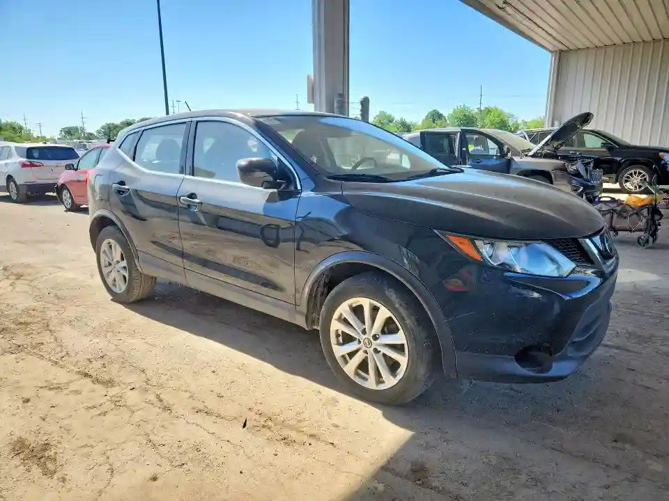 JN1BJ1CR3KW318087 2019 NISSAN ROGUE-3